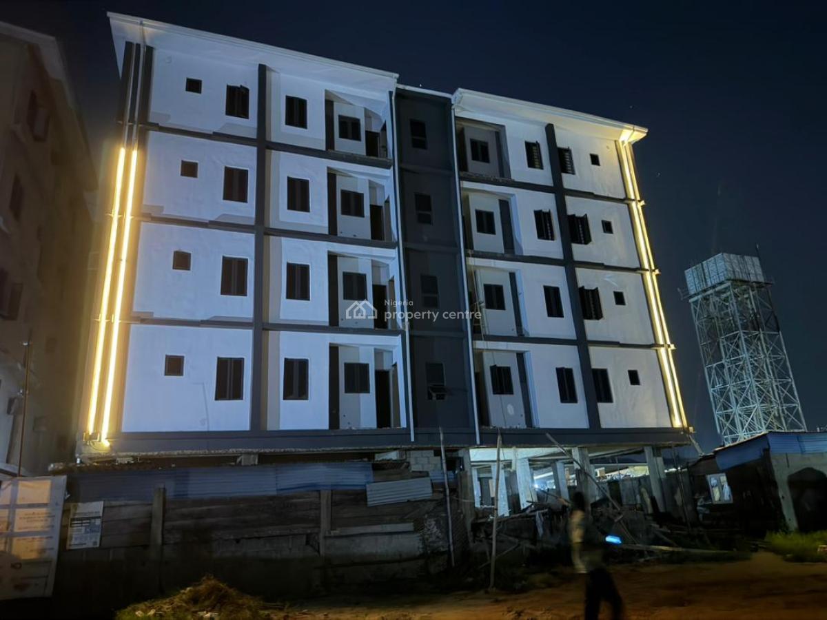 Newly Built 3 Bedroom Apartment, All Rooms Are En Suite, Surulere, Surulere, Lagos, Flat / Apartment for Sale