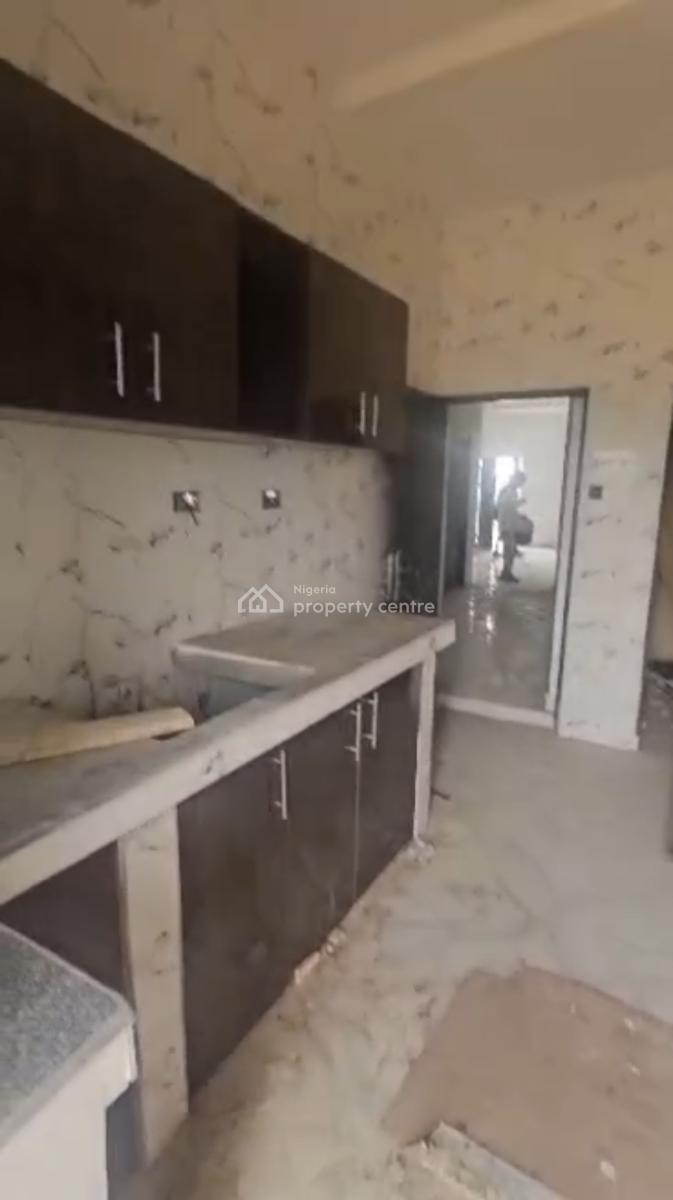 Serviced 2 Bedroom Flat, Estate Close to Dunamis Headquarters, Lugbe District, Abuja, Flat / Apartment for Rent