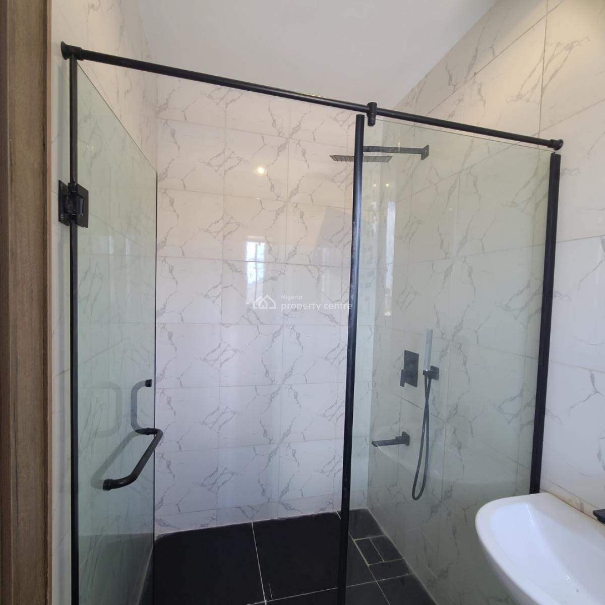 2 Bedroom Apartment, Freedom Way, Lekki, Lagos, Flat / Apartment for Sale