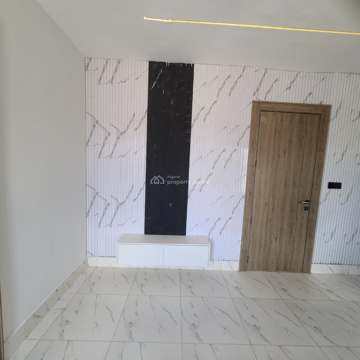 2 Bedroom Apartment, Freedom Way, Lekki, Lagos, Flat / Apartment for Sale