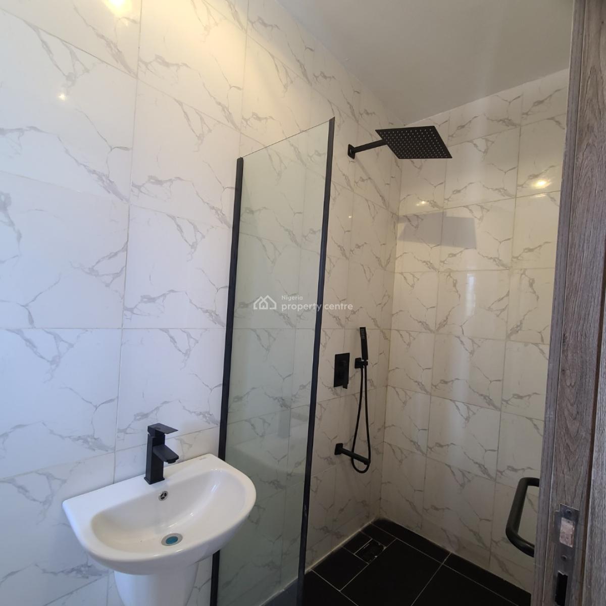 2 Bedroom Apartment, Freedom Way, Lekki, Lagos, Flat / Apartment for Sale