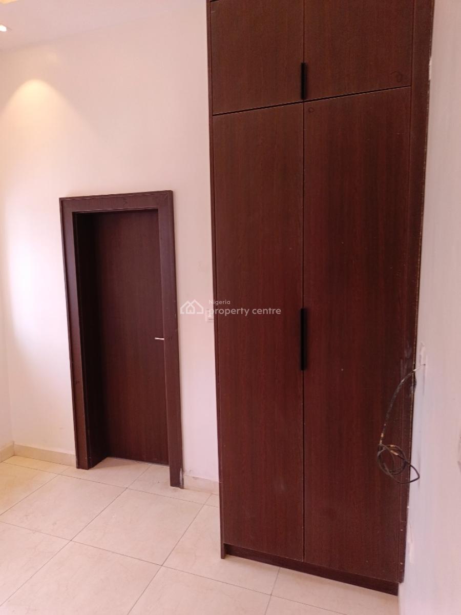 Clean Brand New 3 Bedroom Terrace Duplex with Bq, Comes with Gas Cooke, 3rd Avenue, Gwarinpa, Abuja, Semi-detached Duplex for Rent