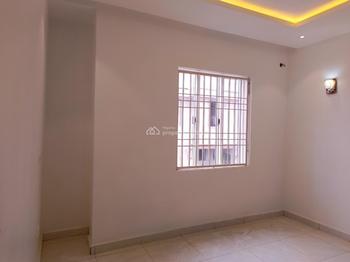 Clean Brand New 3 Bedroom Terrace Duplex with Bq, Comes with Gas Cooke, 3rd Avenue, Gwarinpa, Abuja, Semi-detached Duplex for Rent