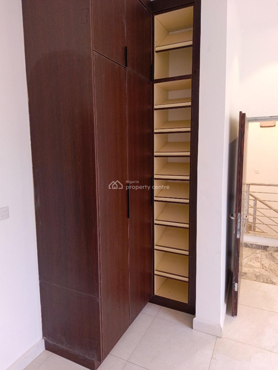 Clean Brand New 3 Bedroom Terrace Duplex with Bq, Comes with Gas Cooke, 3rd Avenue, Gwarinpa, Abuja, Semi-detached Duplex for Rent