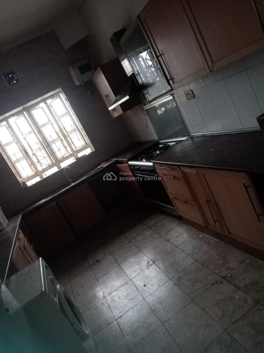 Standard 3 Bedroom Flat But No Bq, Osborne, Ikoyi, Lagos, Flat / Apartment for Rent