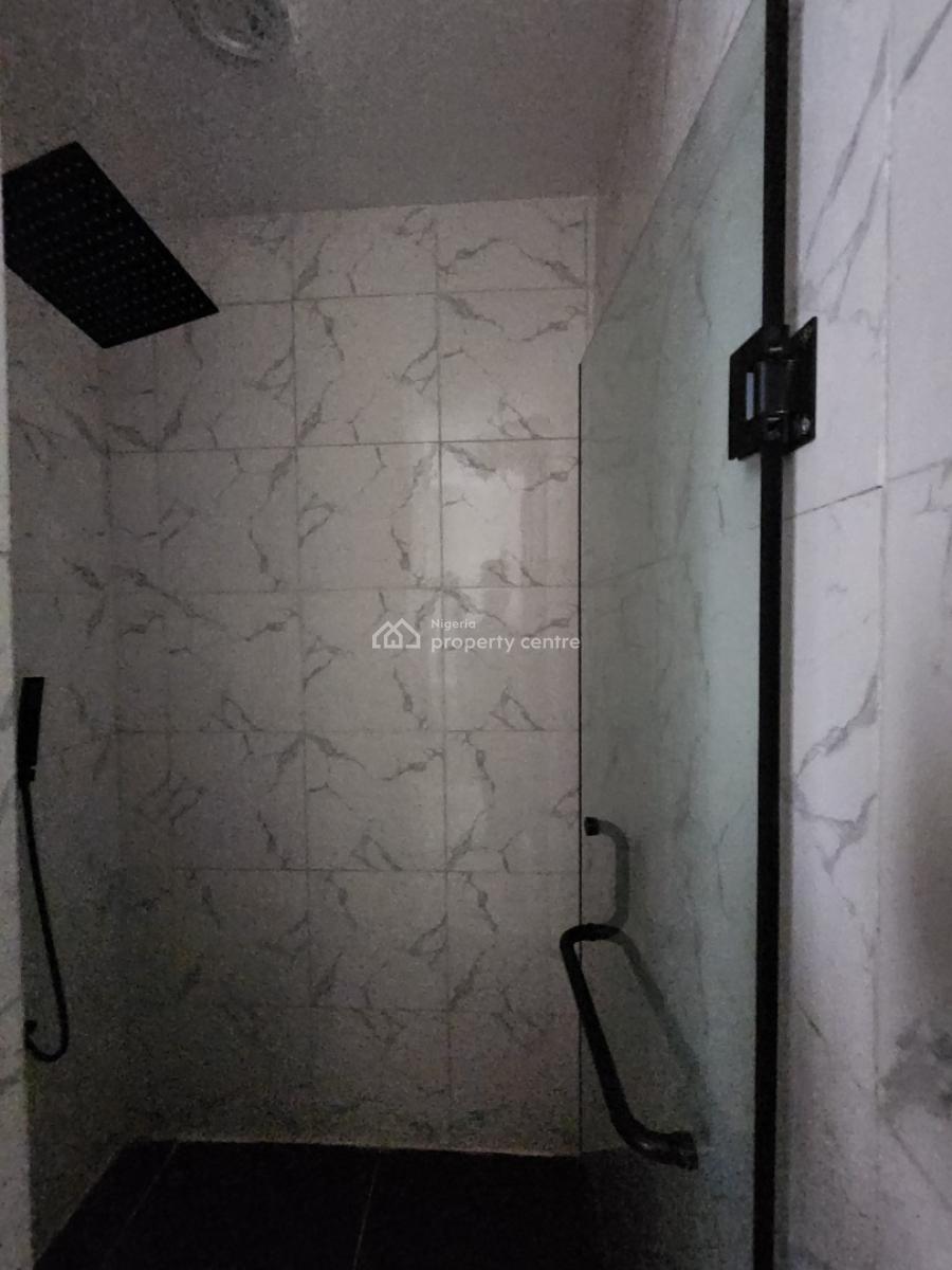 Luxury 1 Bedroom Apartment with Gym, Pool, Elevator, Lekki Phase 1, Lekki, Lagos, Flat / Apartment for Sale