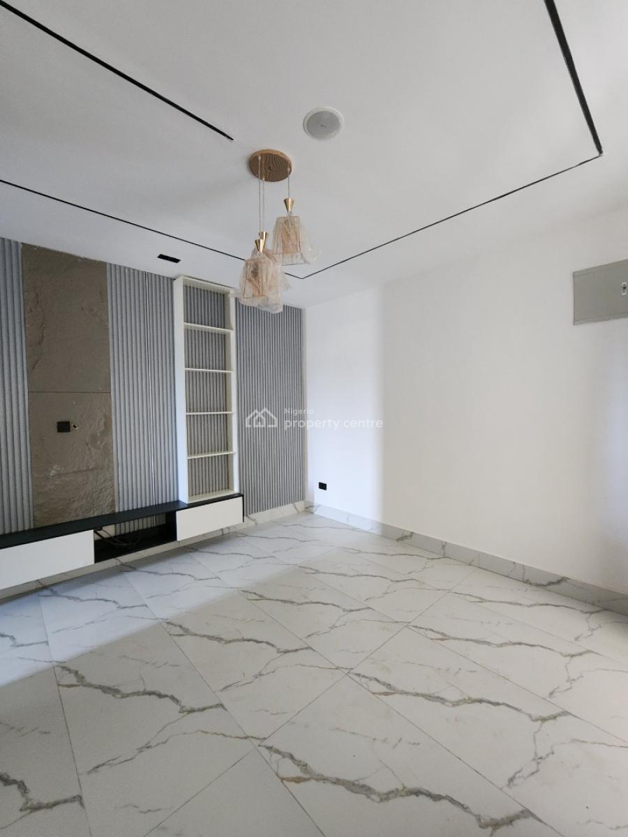 Luxury 1 Bedroom Apartment with Gym, Pool, Elevator, Lekki Phase 1, Lekki, Lagos, Flat / Apartment for Sale