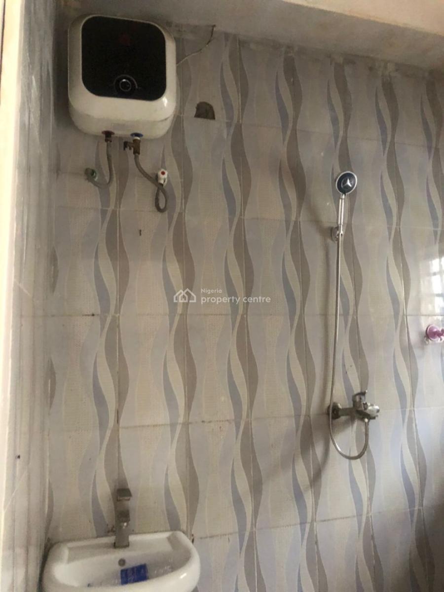 Room and Plaour Selfcontain, Agungi, Lekki Phase 2, Lekki, Lagos, Mini Flat (room and Parlour) for Rent