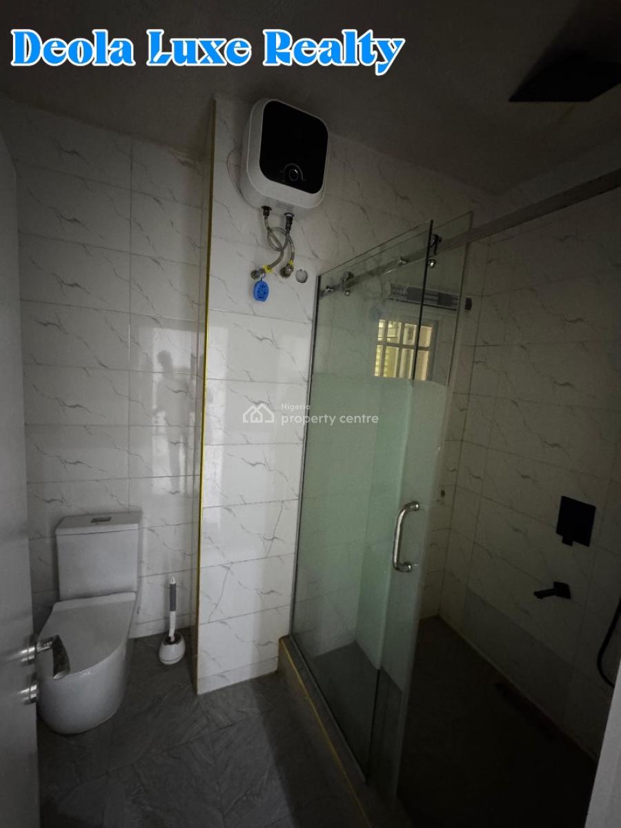 a Very Spacious 3 Bedrooms Terrace Duplex in a Fully Serviced Estate, Horizon Cyberville Estate By The Coastal Road, Ikate, Lekki, Lagos, Terraced Duplex for Rent