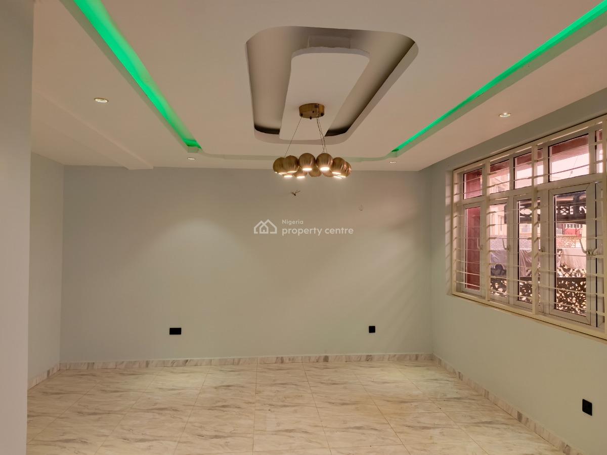 Tastefully Finished 3 Bedroom Terrace Duplex with 1 Room Bq., 3rd Avenue Gwarinpa, Gwarinpa, Abuja, Semi-detached Duplex for Rent