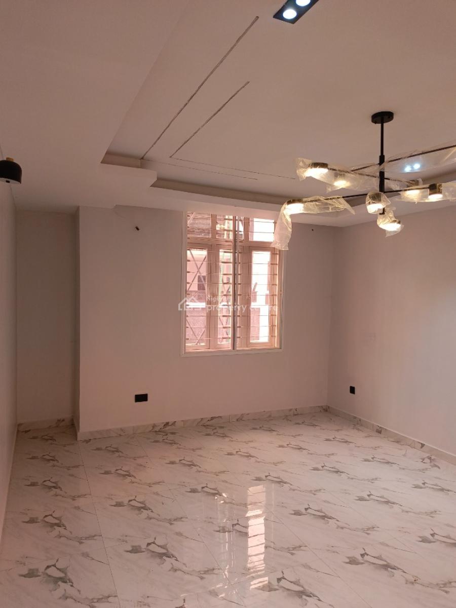 Tastefully Finished 3 Bedroom Terrace Duplex with 1 Room Bq., 3rd Avenue Gwarinpa, Gwarinpa, Abuja, Semi-detached Duplex for Rent