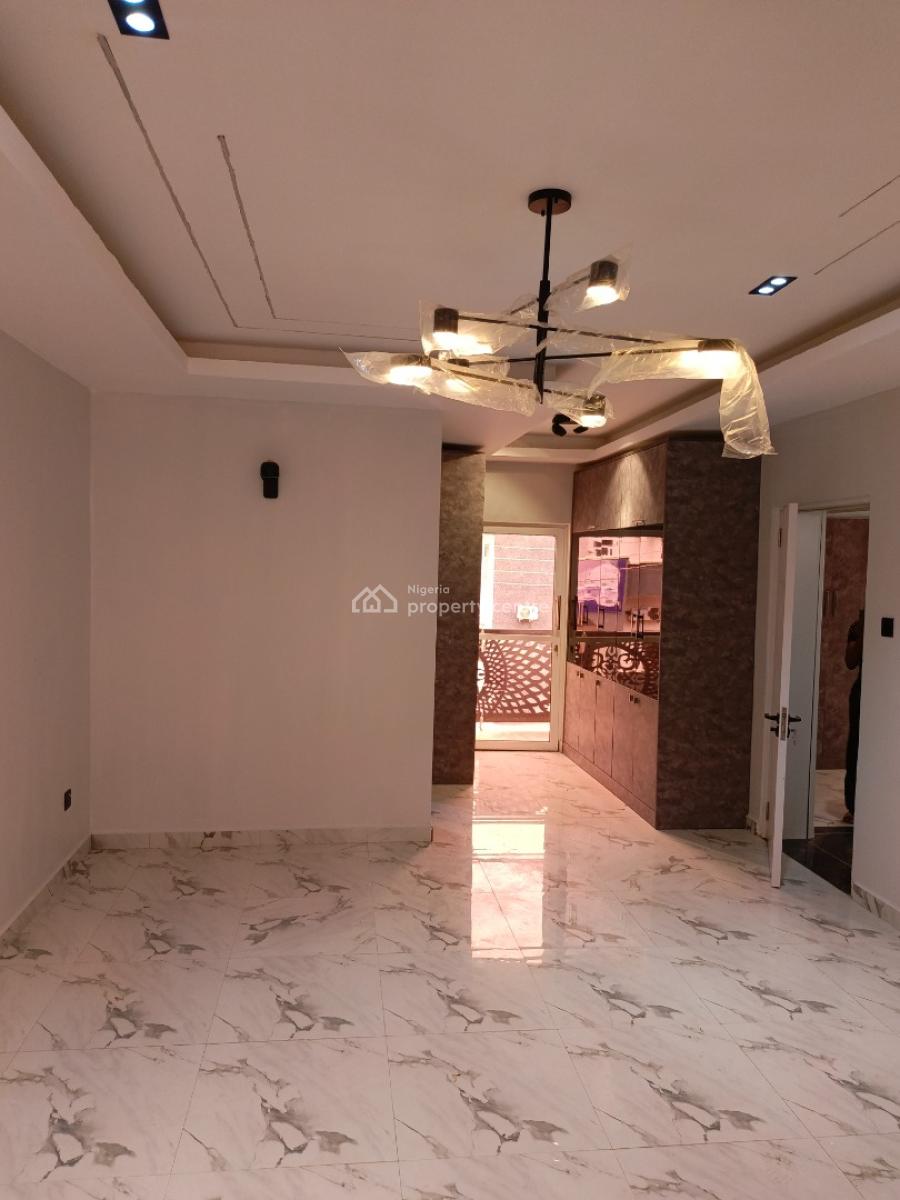 Tastefully Finished 3 Bedroom Terrace Duplex with 1 Room Bq., 3rd Avenue Gwarinpa, Gwarinpa, Abuja, Semi-detached Duplex for Rent