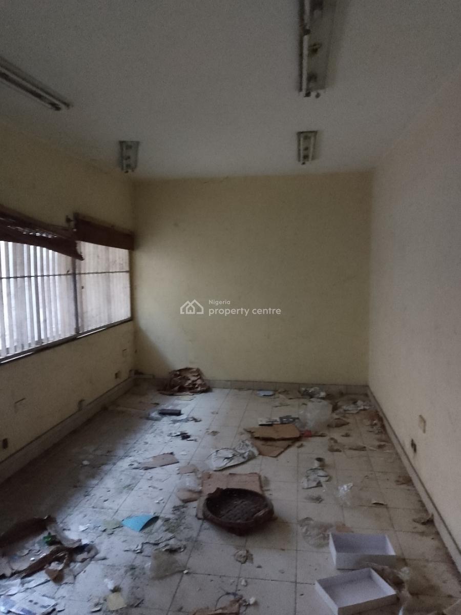 64.6 Square Metres Office Space, Awushe Estate, Opebi, Ikeja, Lagos, Office Space for Rent
