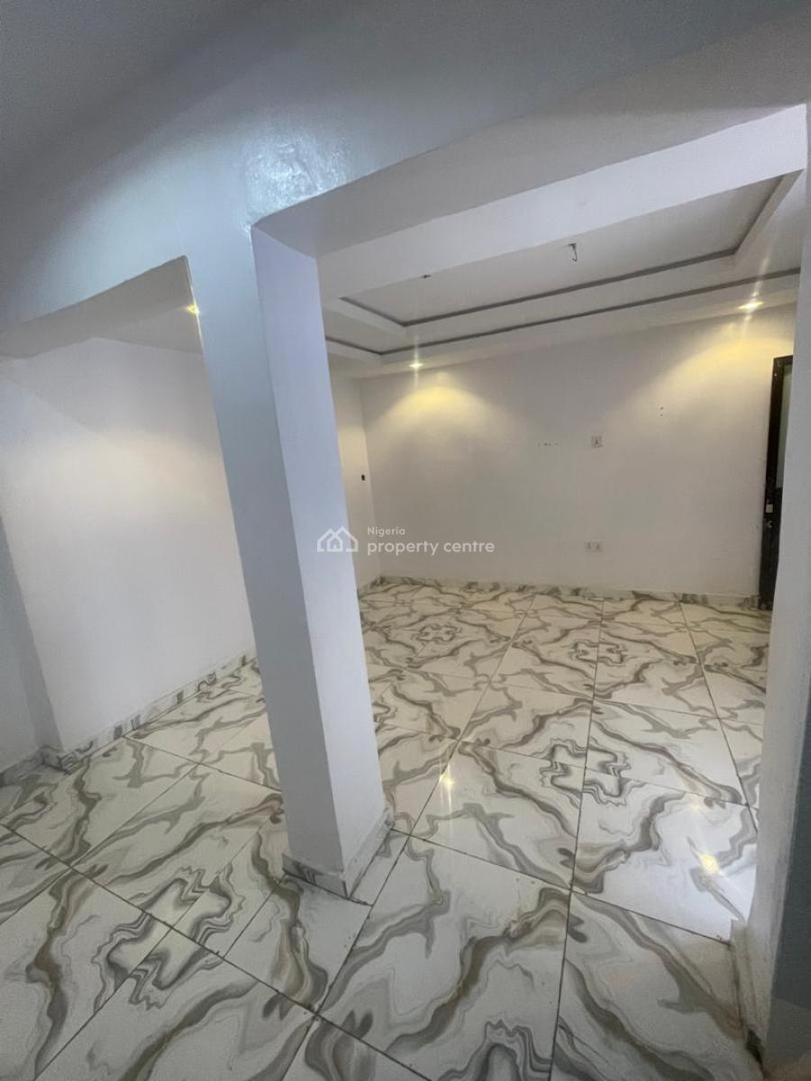 Mini Flat Apartment @ Magodo Phase 1 for 2.5m per Annum. 1, Magodo Phase 1, Gra Phase 1, Magodo, Lagos, Mini Flat (room and Parlour) for Rent