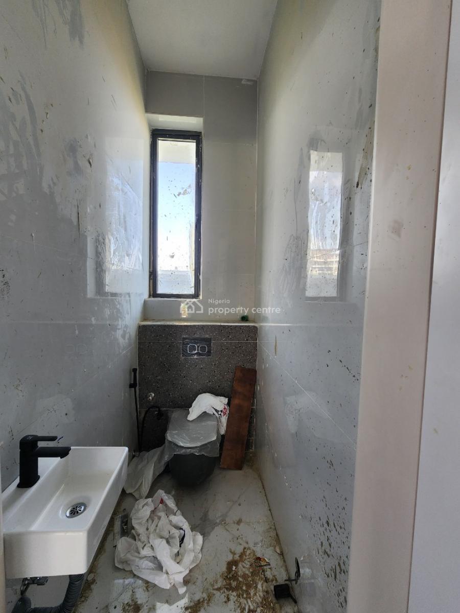 Luxury 5 Bedrooms Terraced Duplex with Bq and Pool in a Secured Estate, Lekki Phase 1, Lekki, Lagos, Terraced Duplex for Sale