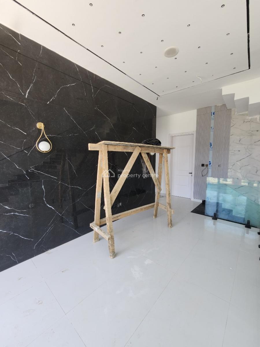 Luxury 5 Bedrooms Terraced Duplex with Bq and Pool in a Secured Estate, Lekki Phase 1, Lekki, Lagos, Terraced Duplex for Sale