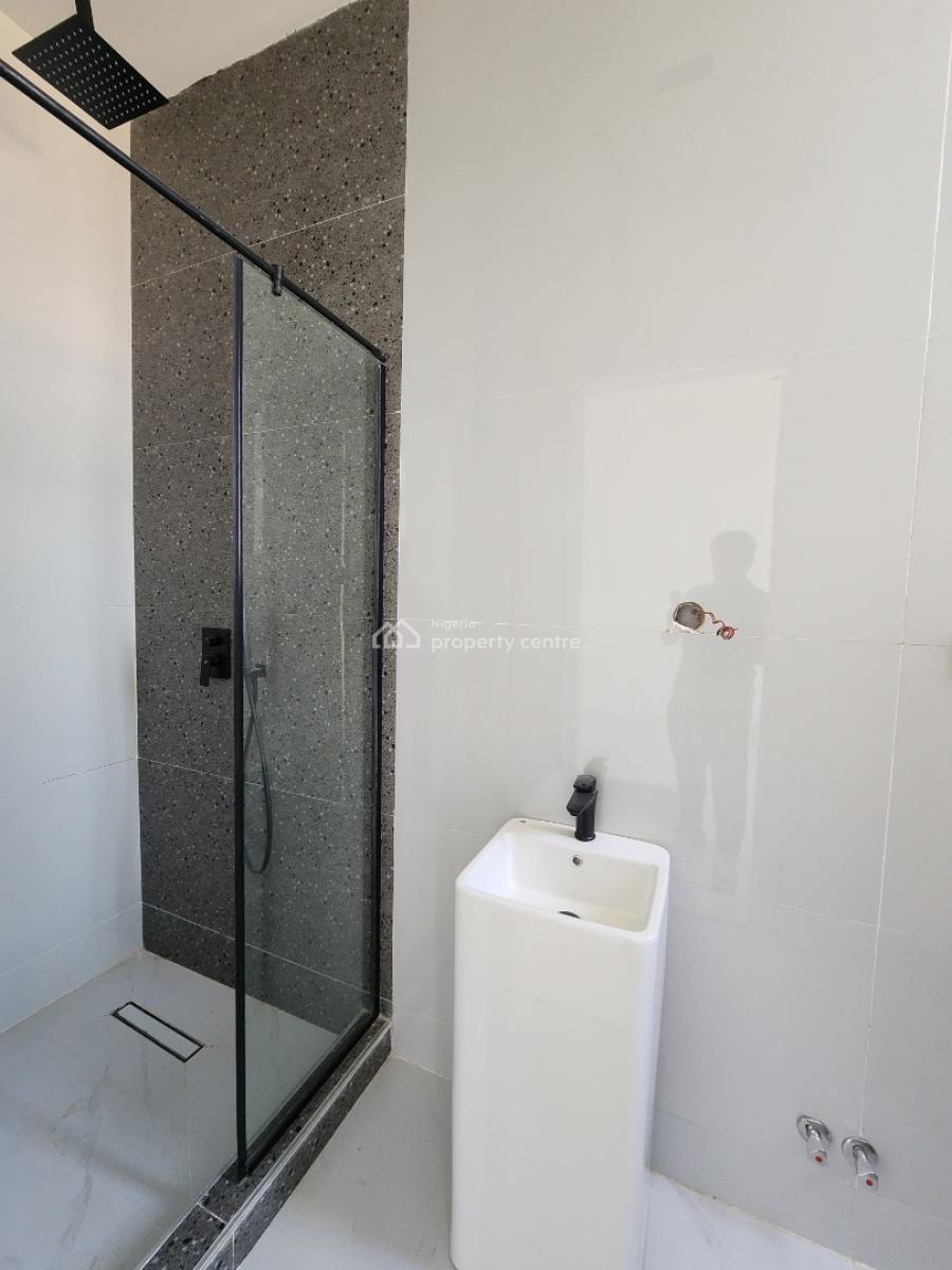 Luxury 5 Bedrooms Terraced Duplex with Bq and Pool in a Secured Estate, Lekki Phase 1, Lekki, Lagos, Terraced Duplex for Sale