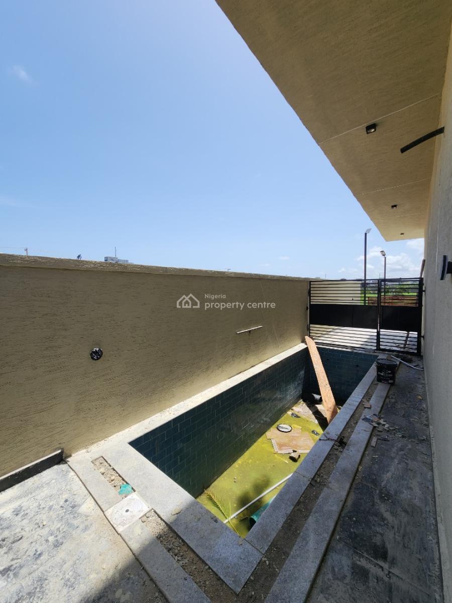 Luxury 5 Bedrooms Terraced Duplex with Bq and Pool in a Secured Estate, Lekki Phase 1, Lekki, Lagos, Terraced Duplex for Sale