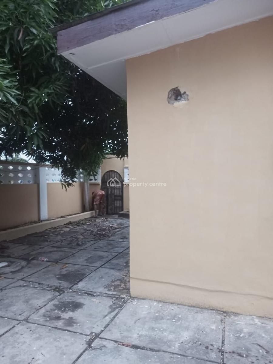 2 Bedrooms Semi Detached Bungalow with Self Compound, Abraham Adesanya Estate, Ajah, Lagos, Semi-detached Bungalow for Rent