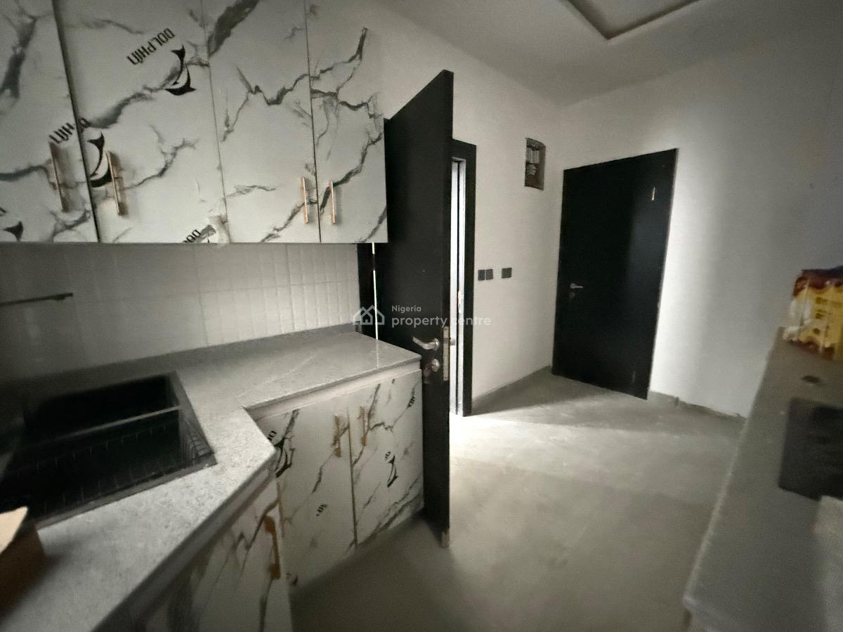 Brand New 3 Bedroom Flat, Freedom Way, Lekki Phase 1, Lekki, Lagos, Block of Flats for Sale