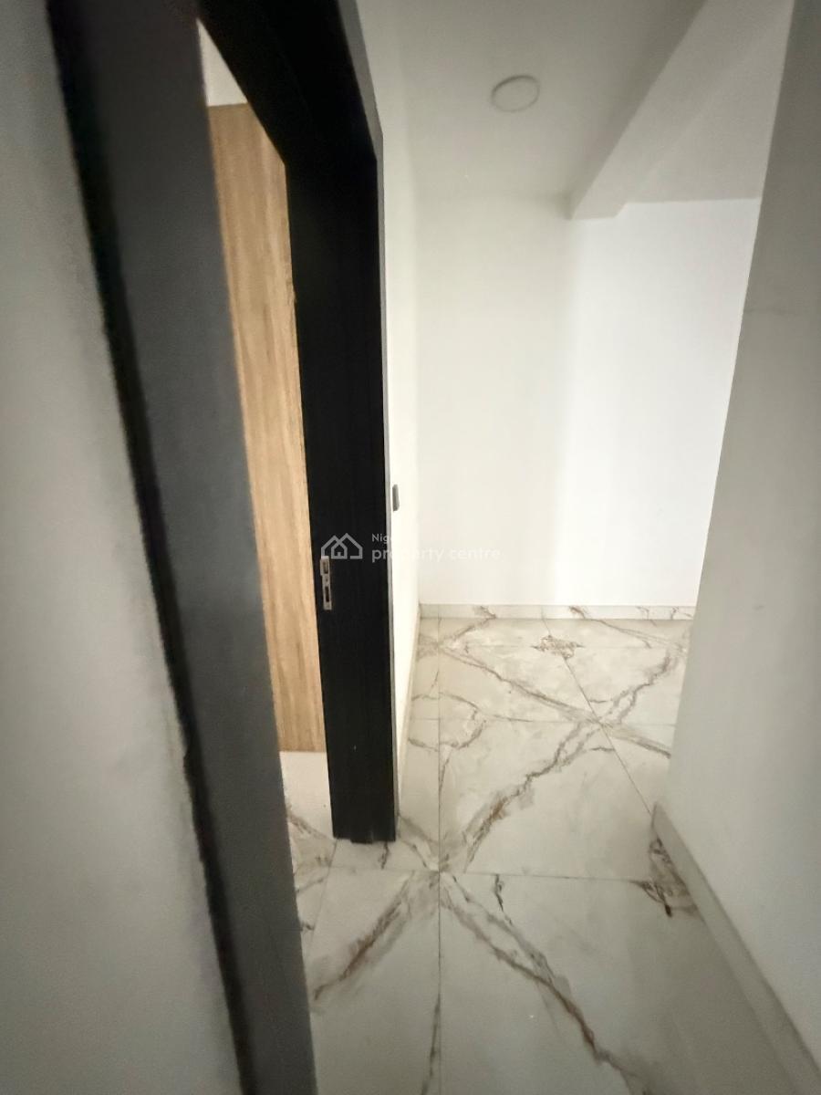 Brand New 3 Bedroom Flat, Freedom Way, Lekki Phase 1, Lekki, Lagos, Block of Flats for Sale