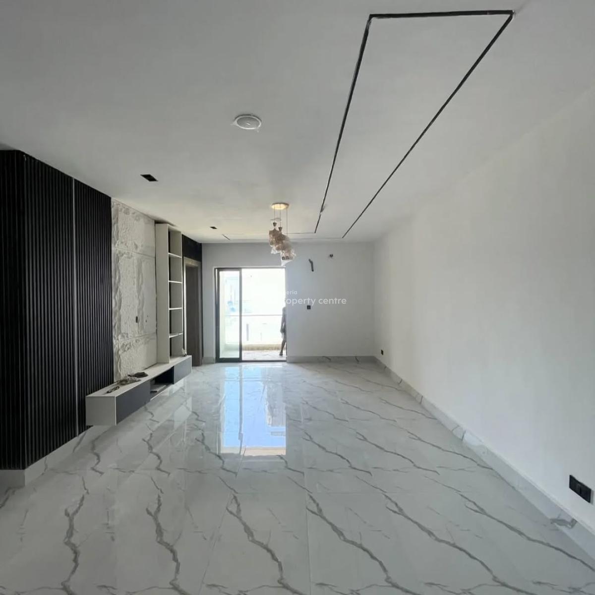 Massive 2 Bedrooms, Lekki Phase 1, Lekki, Lagos, Flat / Apartment for Sale