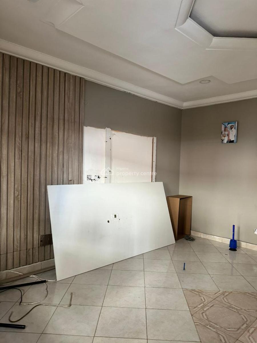 a Spacious 3 Bedroom Flat, Idowu Dabiri Road, Close to Blenco Supermarket, Ajah, Lagos, Flat / Apartment for Rent