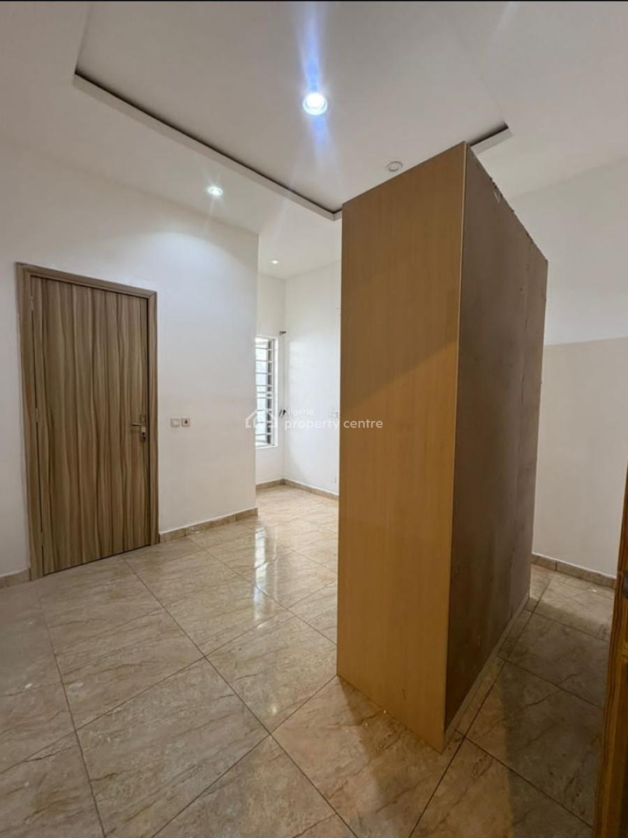 1 Bedroom Shared Apartment, Orchid Royal Pine, Lekki, Lagos, Flat / Apartment for Rent