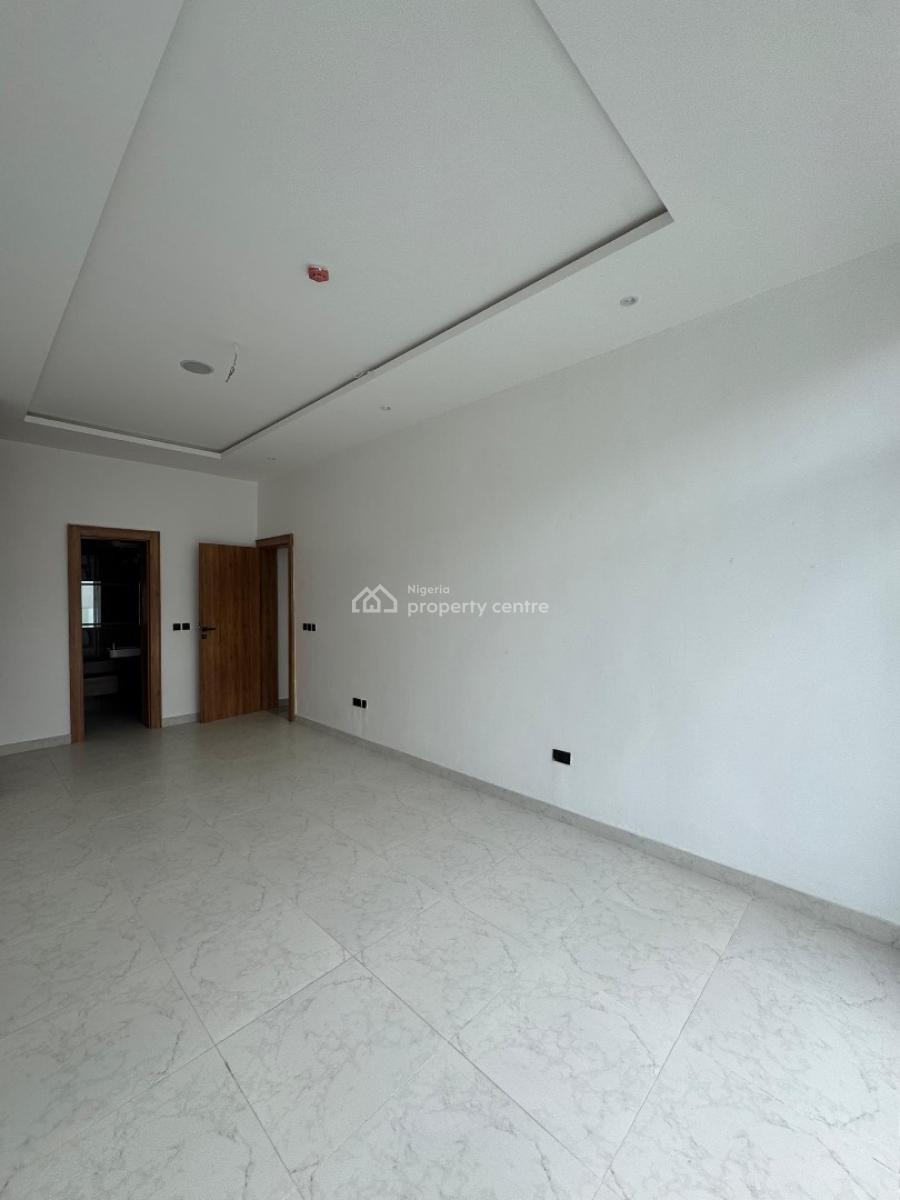 Luxury 2 Bedrooms Apartment, Lekki Phase 1, Lekki, Lagos, Flat / Apartment for Sale
