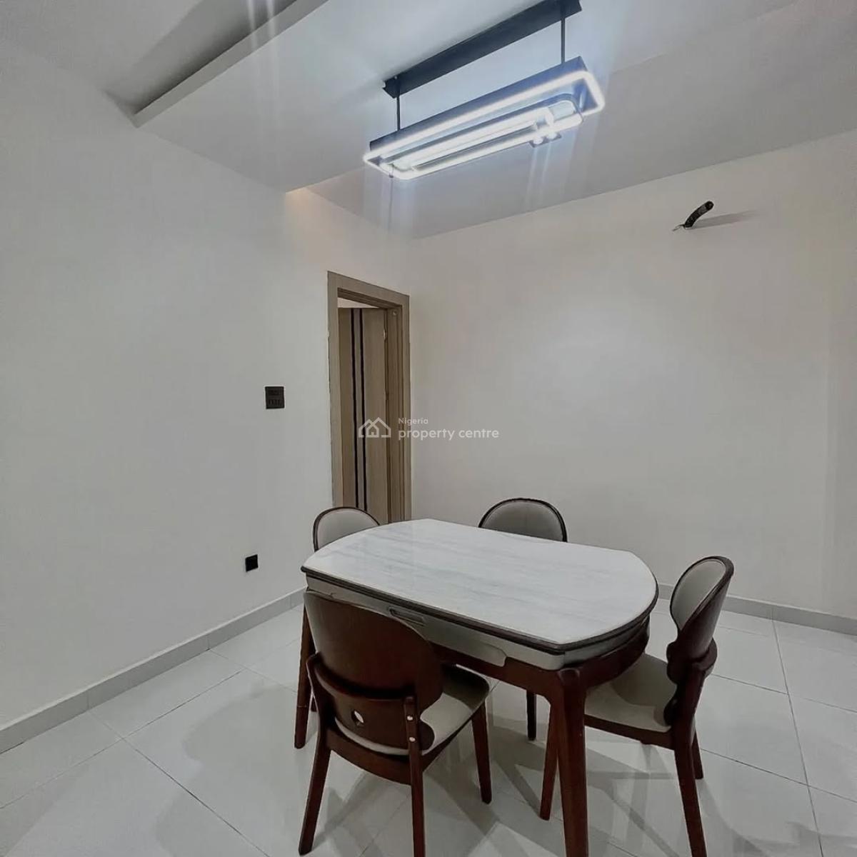 Fully Furnished Massive 3 Bedroom, Lekki Phase 1, Lekki, Lagos, Flat / Apartment for Sale