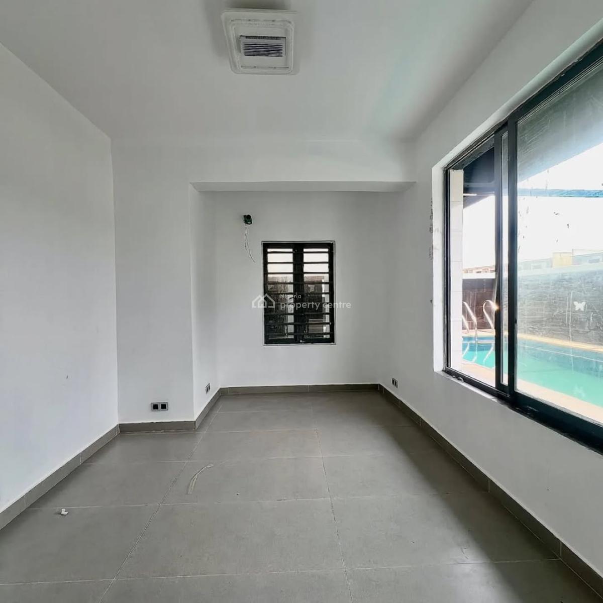 Fully Furnished Massive 3 Bedroom, Lekki Phase 1, Lekki, Lagos, Flat / Apartment for Sale