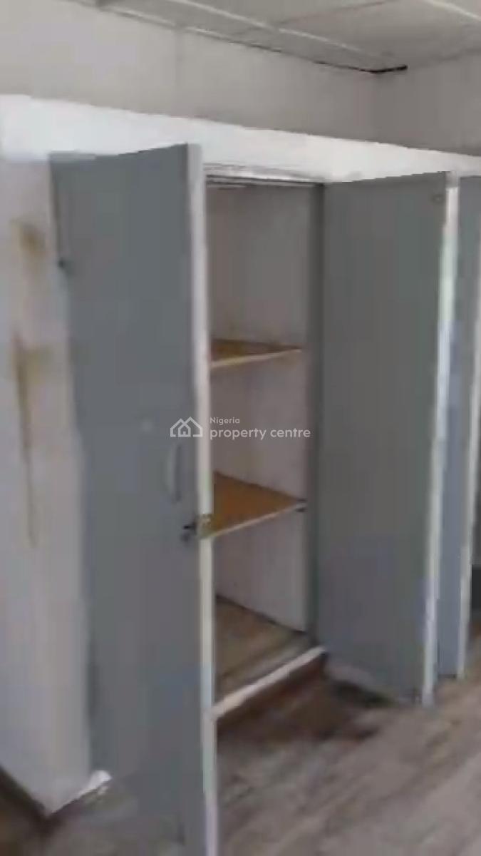 Spacious 2 Bedroom Apartment (2nd Floor), Oregun, Ikeja, Lagos, Flat / Apartment for Rent