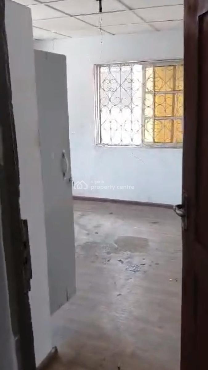 Spacious 2 Bedroom Apartment (2nd Floor), Oregun, Ikeja, Lagos, Flat / Apartment for Rent