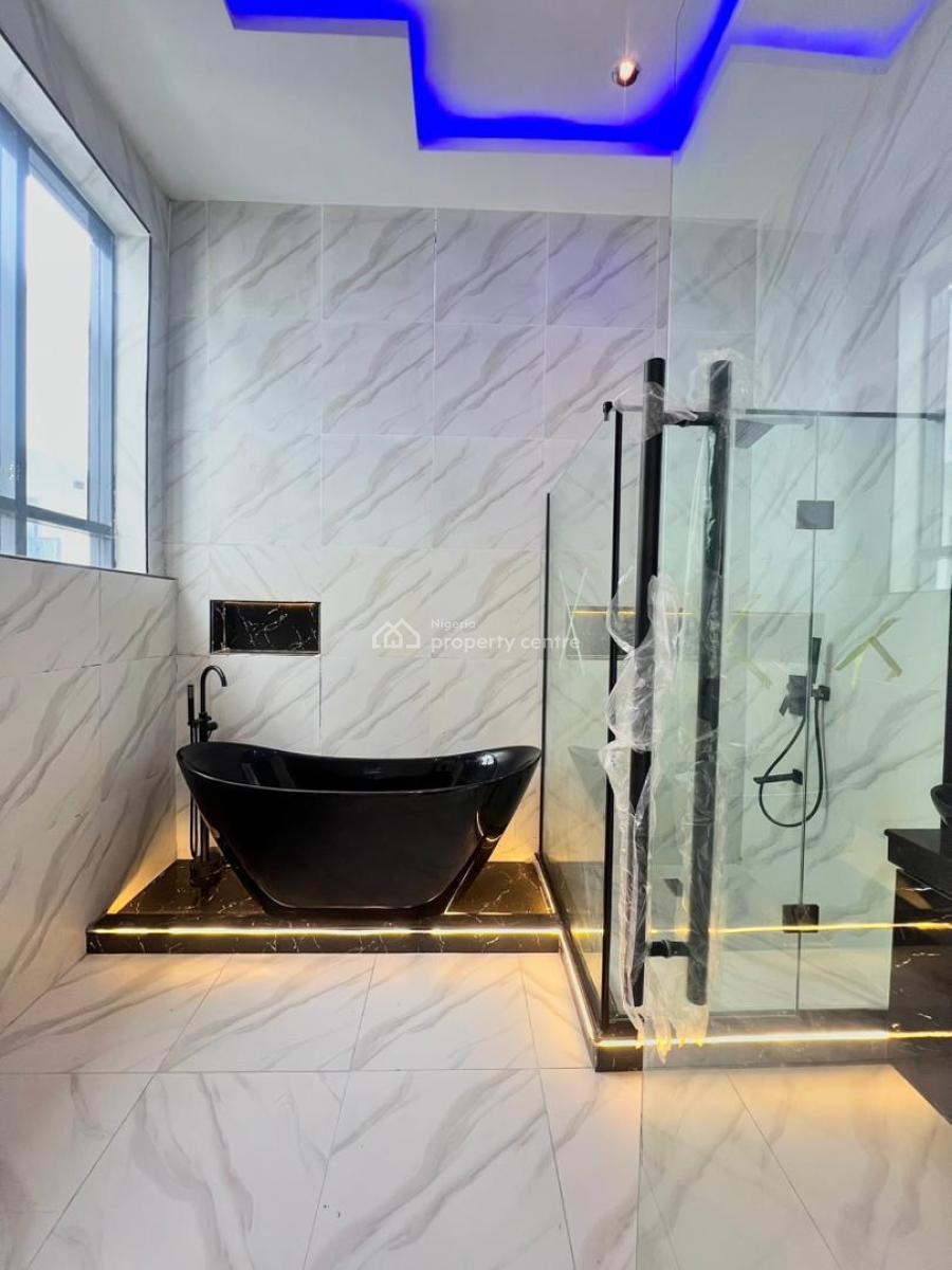 Spacious 5-bedroom Fully Detached House with Bq and Swimming Pool, Lekki Conservative, Lekki, Lagos, Detached Duplex for Sale