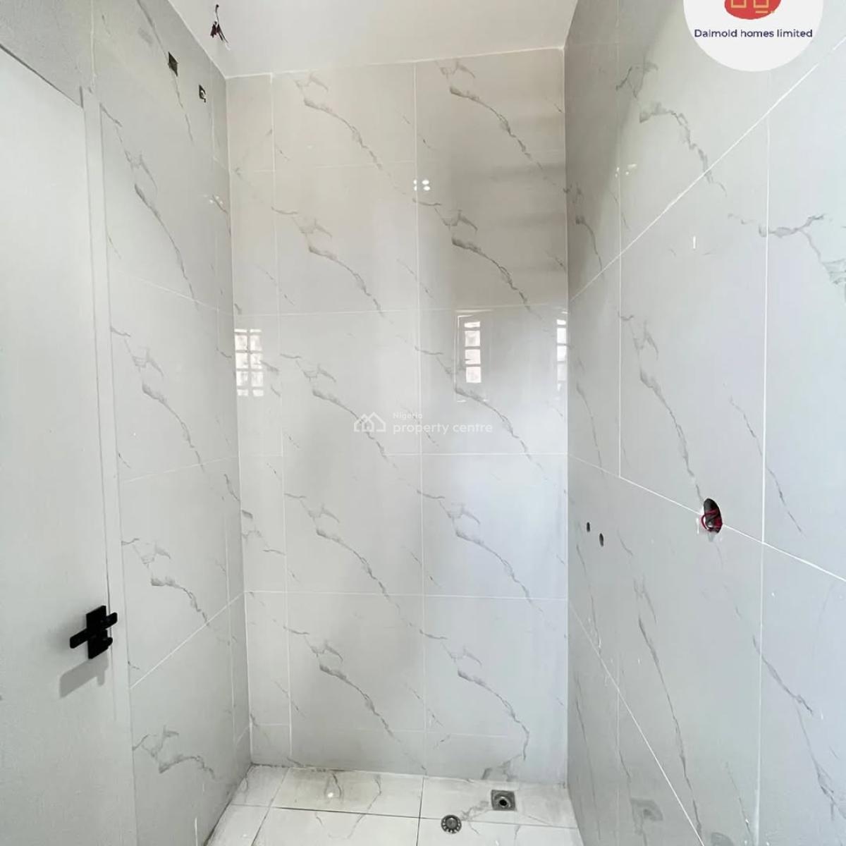 Luxurious 2 Bedroom, Ikate Elegushi, Lekki, Lagos, Flat / Apartment for Sale