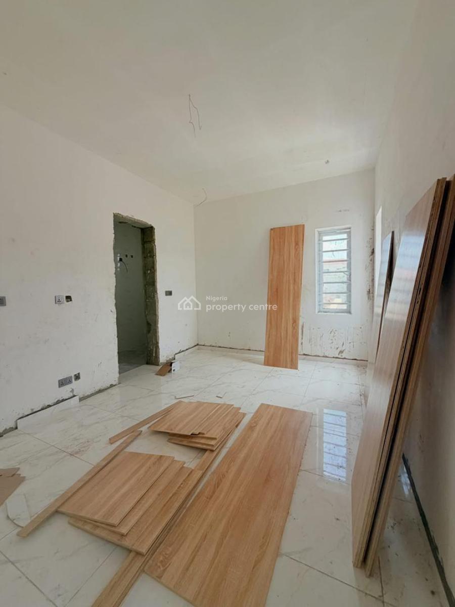 Standard 2 Bedroom Apartment in a Good Environment, Ikeja, Lagos, Flat / Apartment for Sale