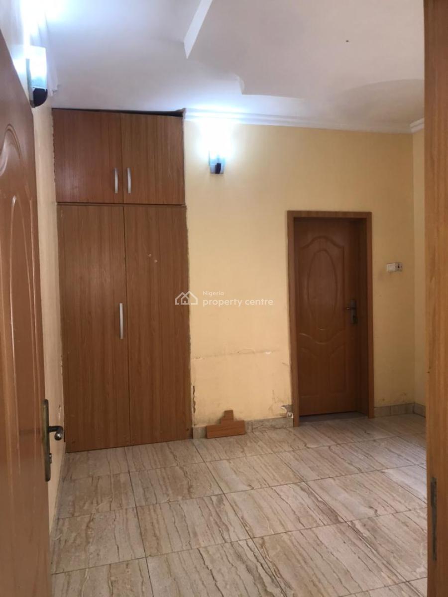 2 Bedroom Apartment, Lekki Phase 1, Lekki, Lagos, Flat / Apartment for Rent