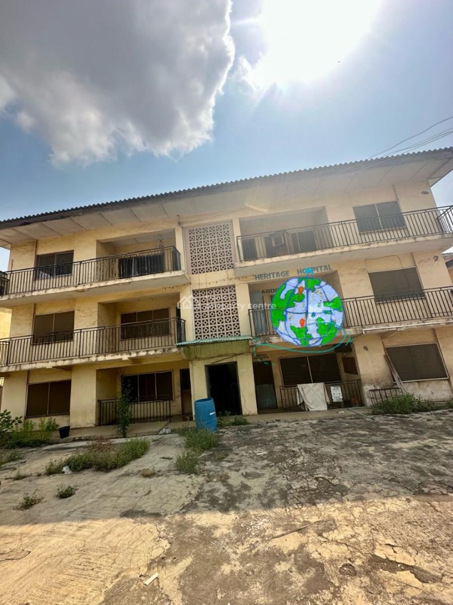 a Black of 6 No Three (3) Bedroom Flat, Anfani Main Road, Ibadan, Oyo, Block of Flats for Sale