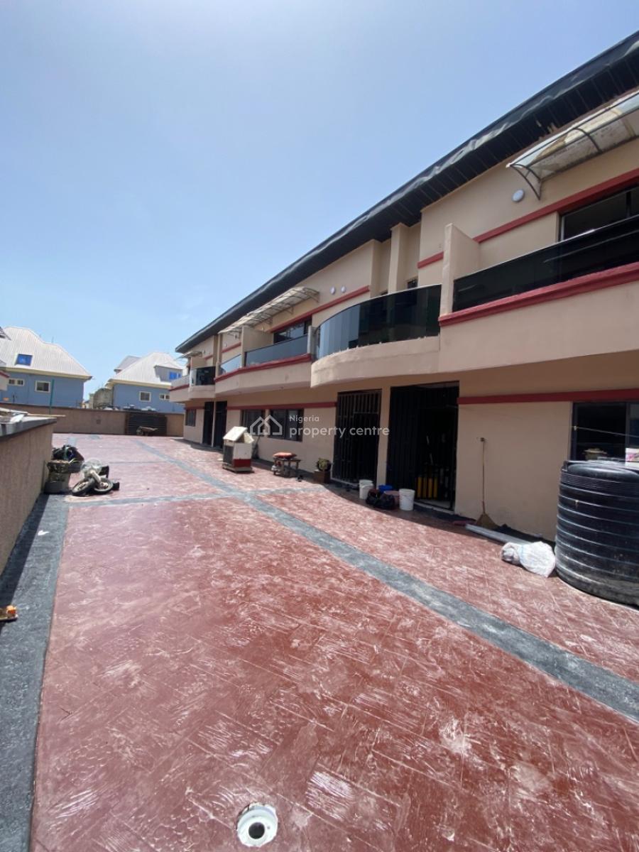 Newly Renovated 3 Bedrooms Terrace Duplex with Bq, Ologolo, Lekki, Lagos, Terraced Duplex for Sale