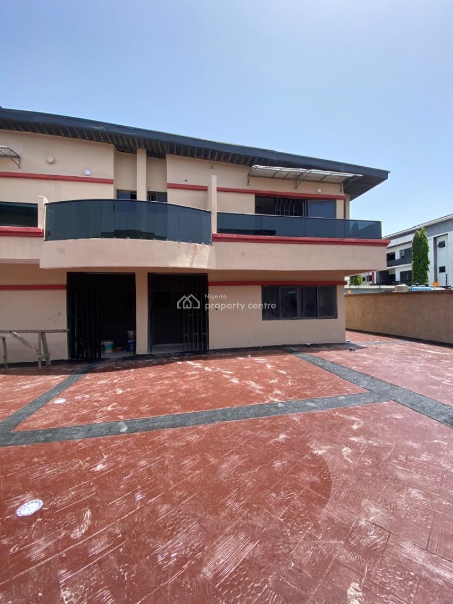 Newly Renovated 3 Bedrooms Terrace Duplex with Bq, Ologolo, Lekki, Lagos, Terraced Duplex for Sale
