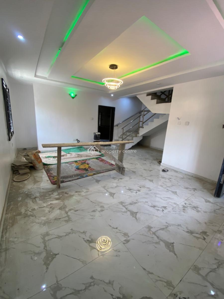 Newly Renovated 3 Bedrooms Terrace Duplex with Bq, Ologolo, Lekki, Lagos, Terraced Duplex for Sale