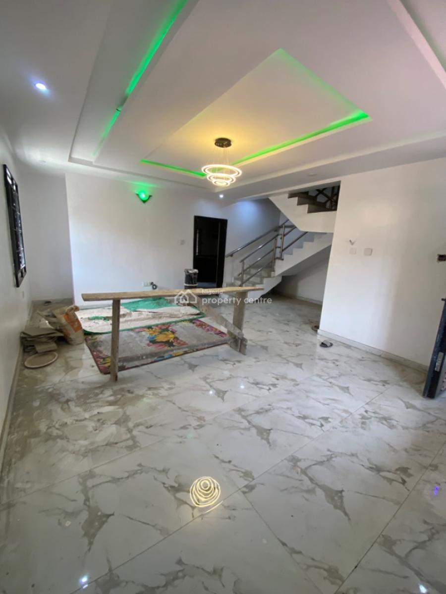 Newly Renovated 3 Bedrooms Terrace Duplex with Bq, Ologolo, Lekki, Lagos, Terraced Duplex for Sale