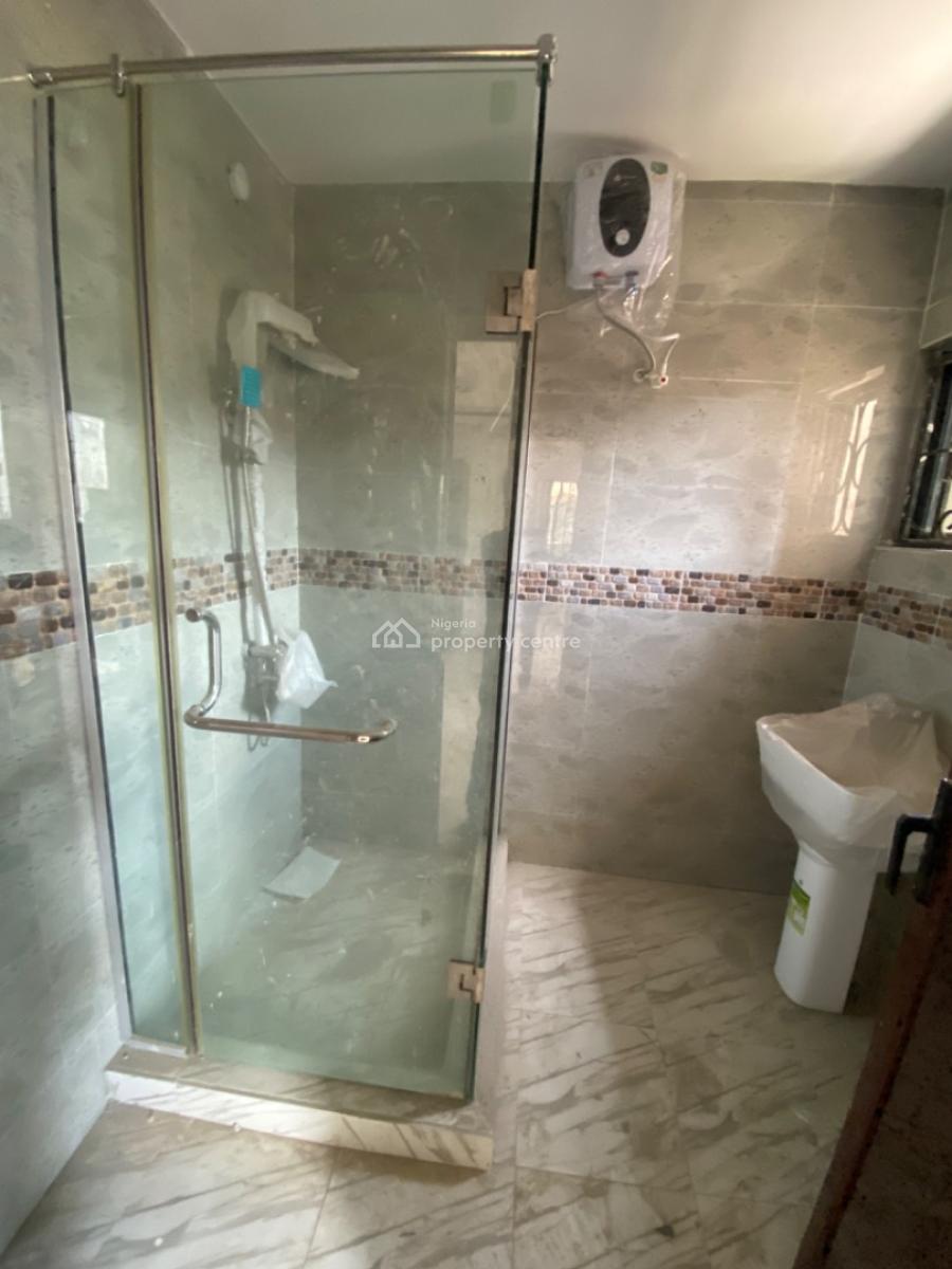 Newly Renovated 3 Bedrooms Terrace Duplex with Bq, Ologolo, Lekki, Lagos, Terraced Duplex for Sale