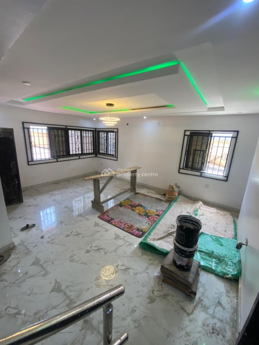 Newly Renovated 3 Bedrooms Terrace Duplex with Bq, Ologolo, Lekki, Lagos, Terraced Duplex for Sale