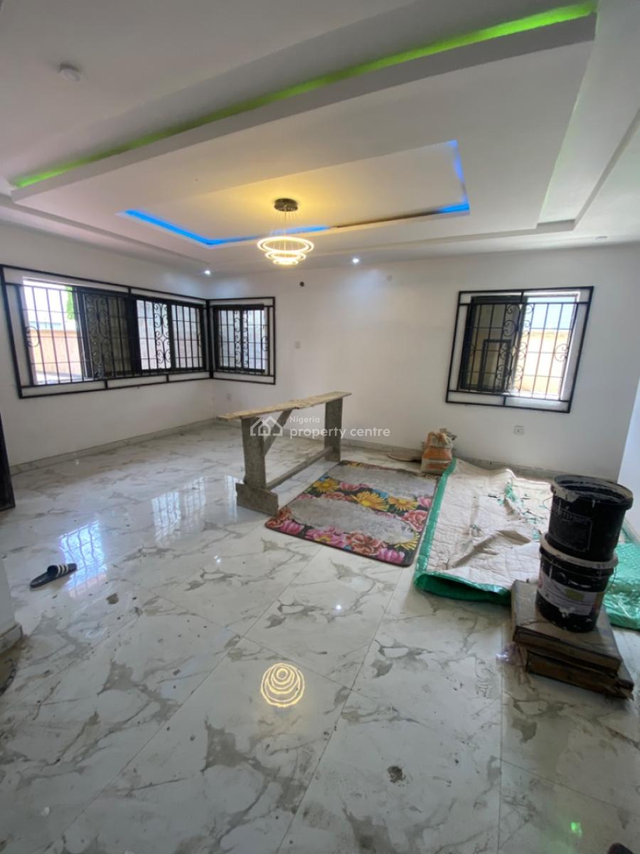 Newly Renovated 3 Bedrooms Terrace Duplex with Bq, Ologolo, Lekki, Lagos, Terraced Duplex for Sale