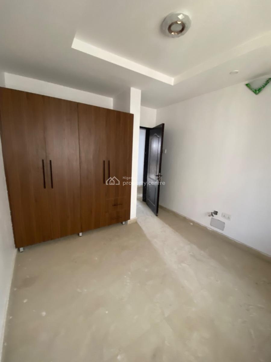 Newly Renovated 3 Bedrooms Terrace Duplex with Bq, Ologolo, Lekki, Lagos, Terraced Duplex for Sale