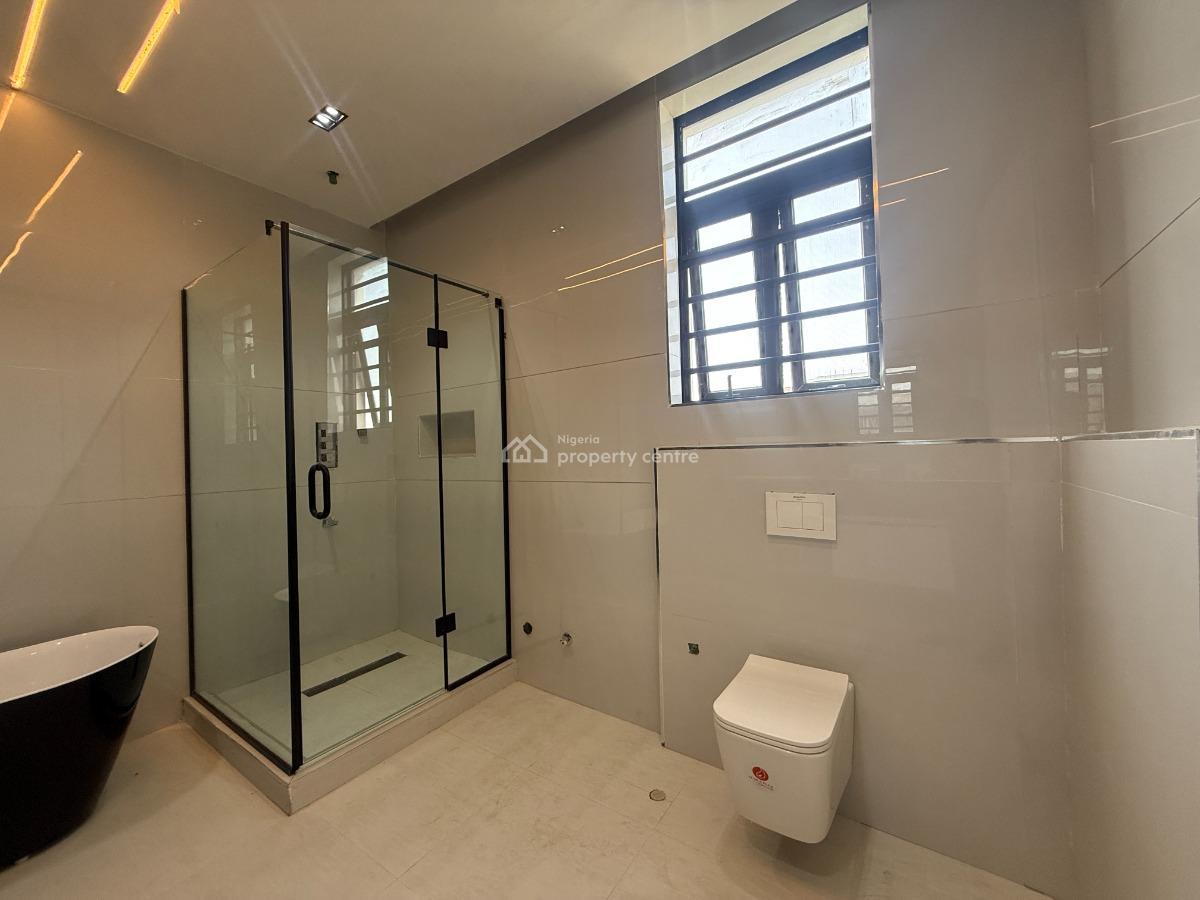 5 Bedroom Detached Available, Lekki, Lagos, Detached Duplex for Sale