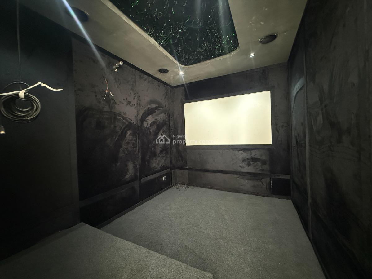 5 Bedroom Detached Available, Lekki, Lagos, Detached Duplex for Sale