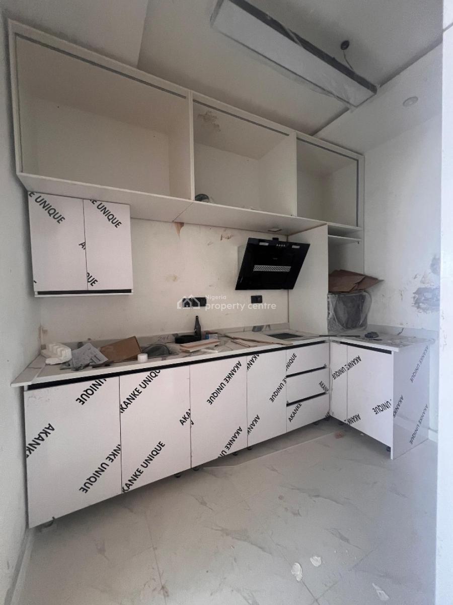 Newly Built 1 Bedroom Apartment with Elevator & Gym, Ikate, Lekki, Lagos, Block of Flats for Sale