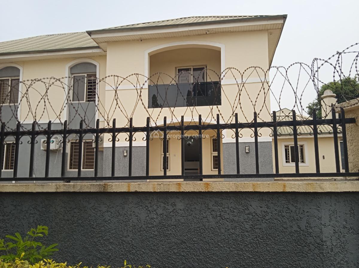 4 Bedroom Semi-detached Office, Wuse Ii, Wuse 2, Abuja, Office Space for Rent